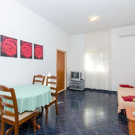 Apartments Ivanka Βις Εξωτερικό φωτογραφία