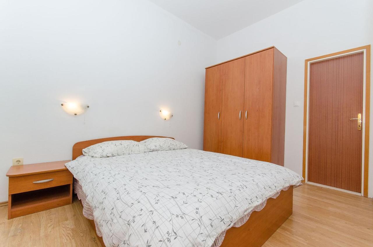 Apartments Ivanka Βις Εξωτερικό φωτογραφία