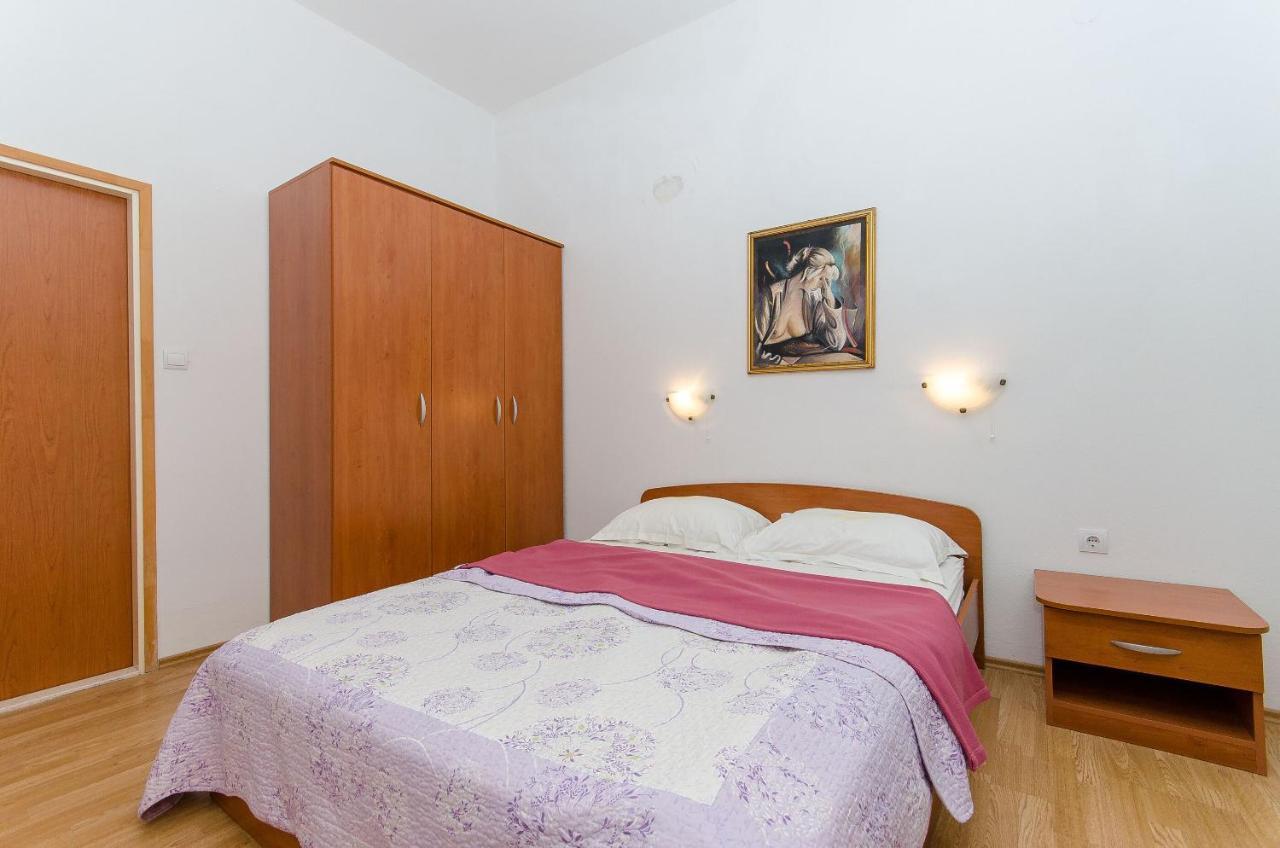 Apartments Ivanka Βις Εξωτερικό φωτογραφία