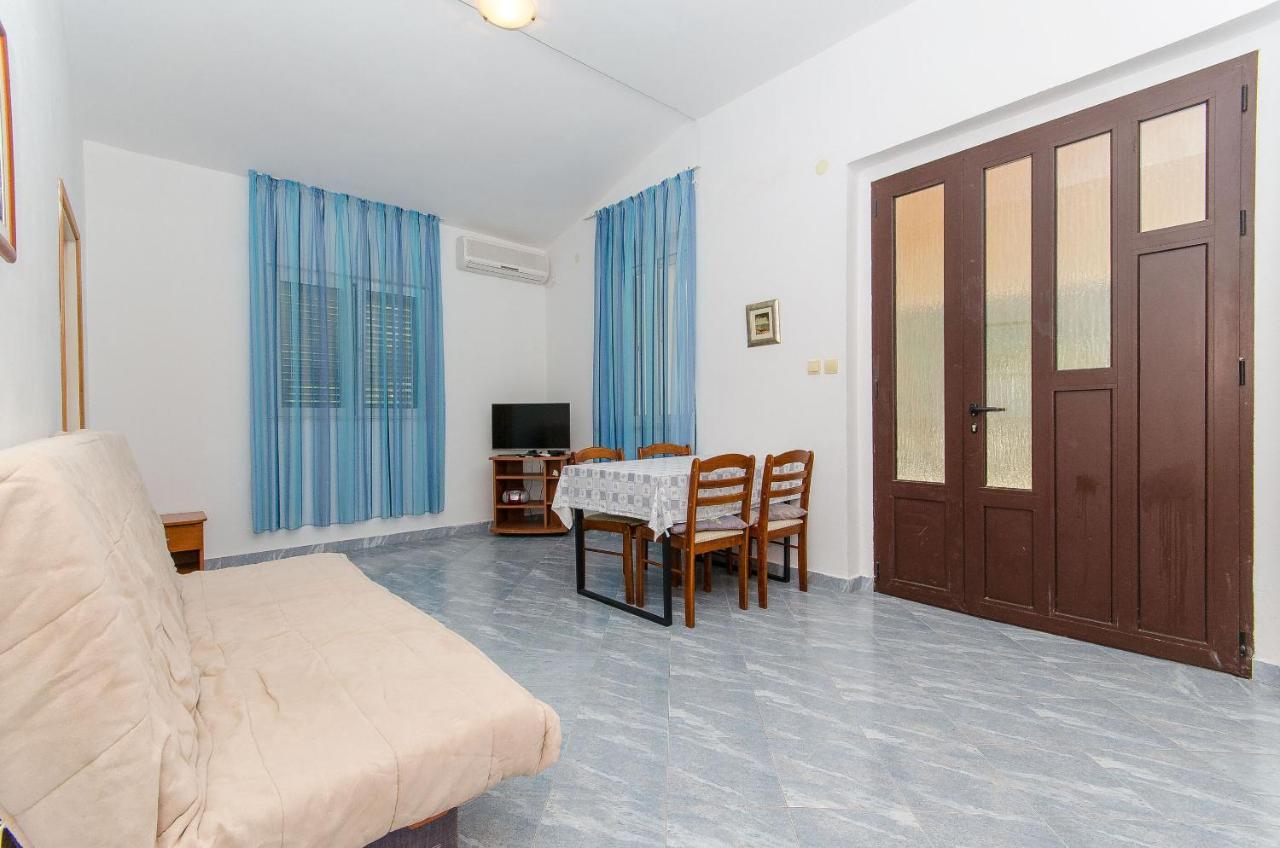 Apartments Ivanka Βις Εξωτερικό φωτογραφία